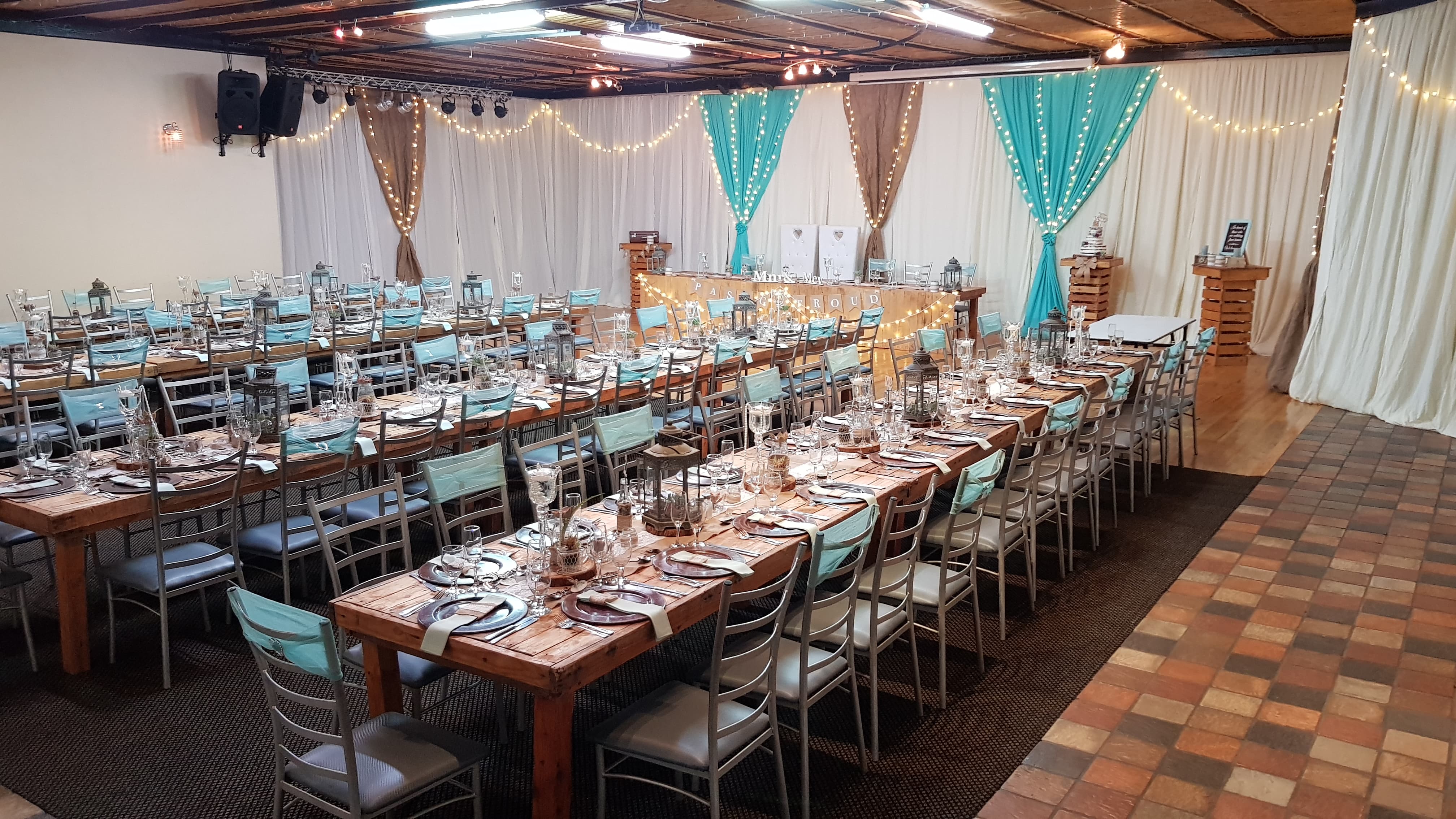 Lea Draping & Decor