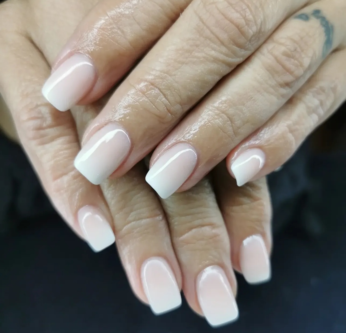 Nails by Anestache