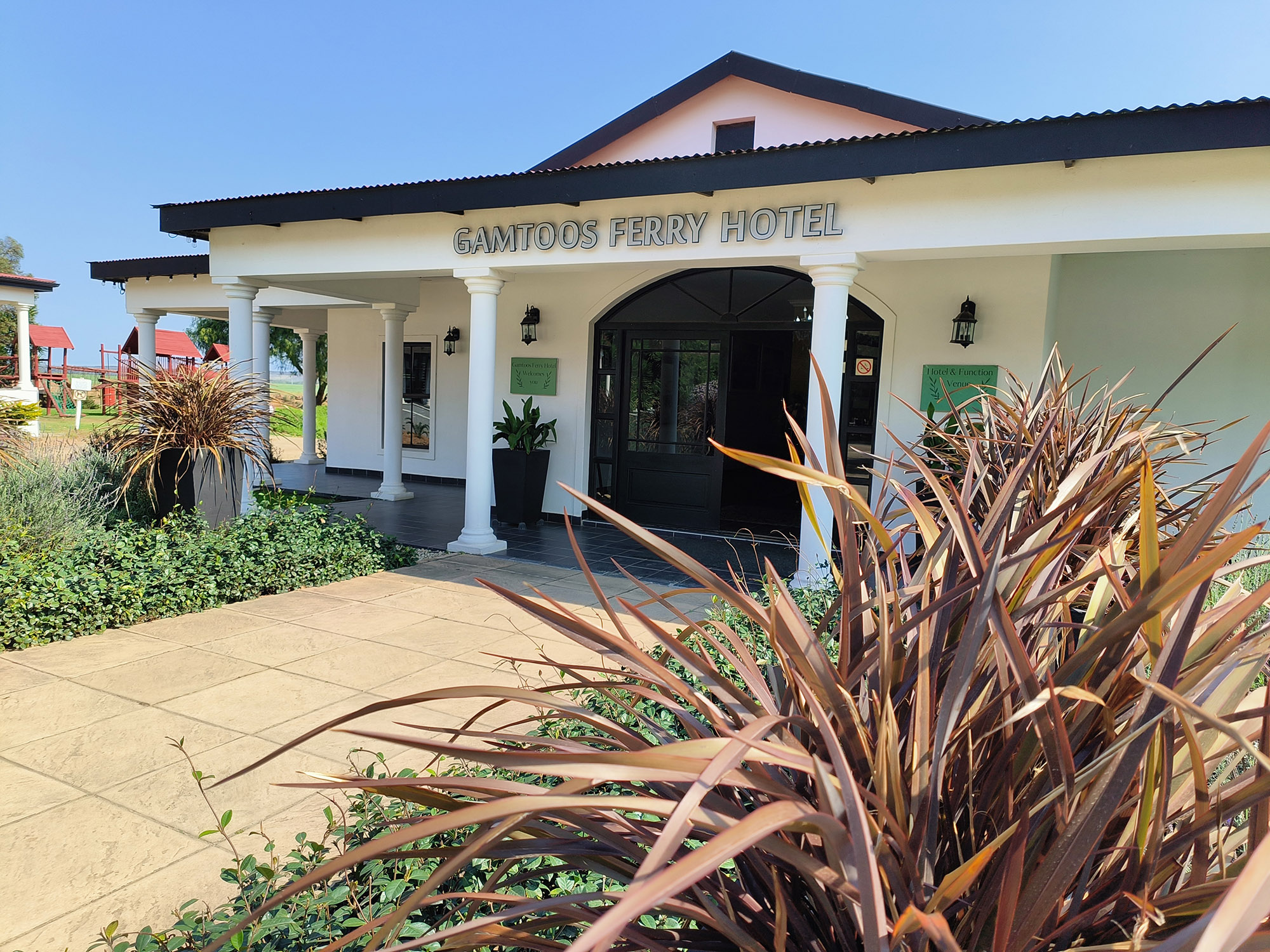 Gamtoos Ferry Hotel gallery 1