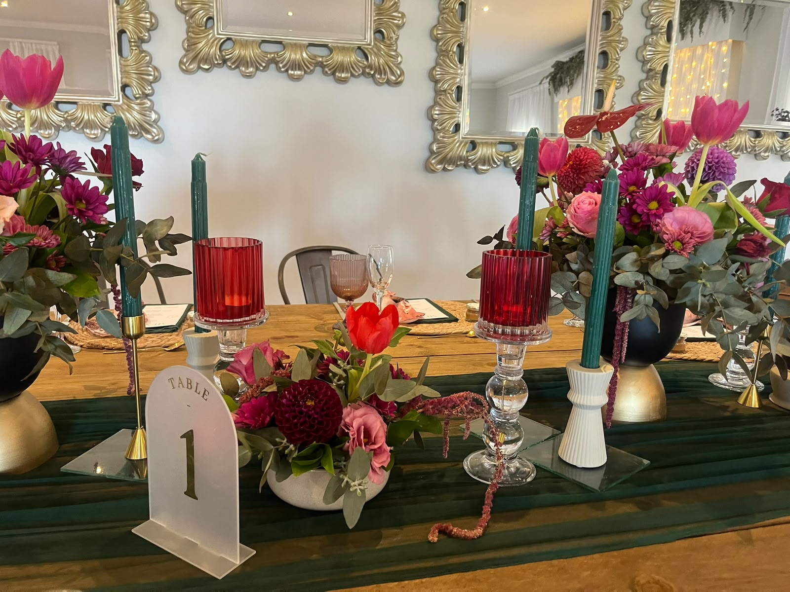 Ilonice's Events & Decor gallery 20